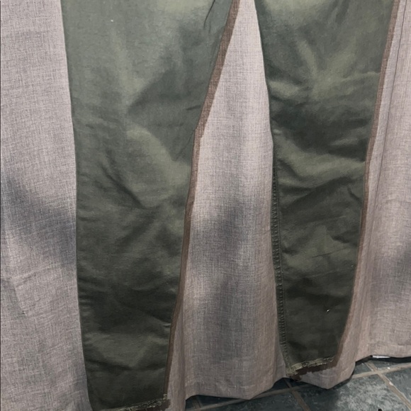 Express Olive Green Distressed Jeans - Picture 4 of 4